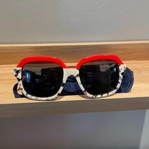sun glasses
